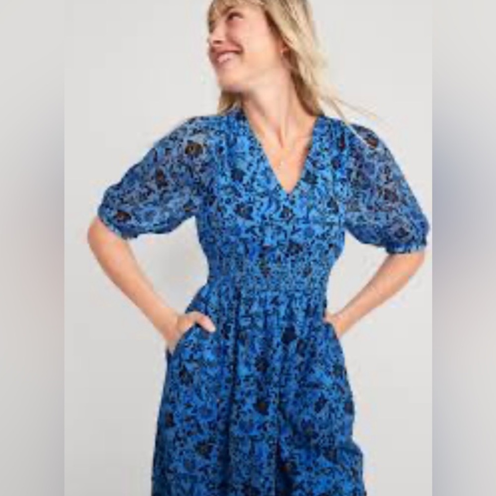 Old Navy Waist-Defined V-Neck Midi Dress, Blue Floral, size XS